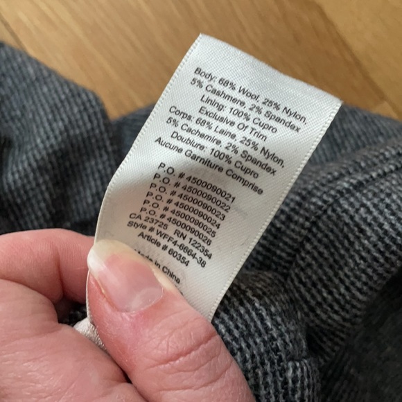 Aritzia Wilfred Trousers - Picture 3 of 4